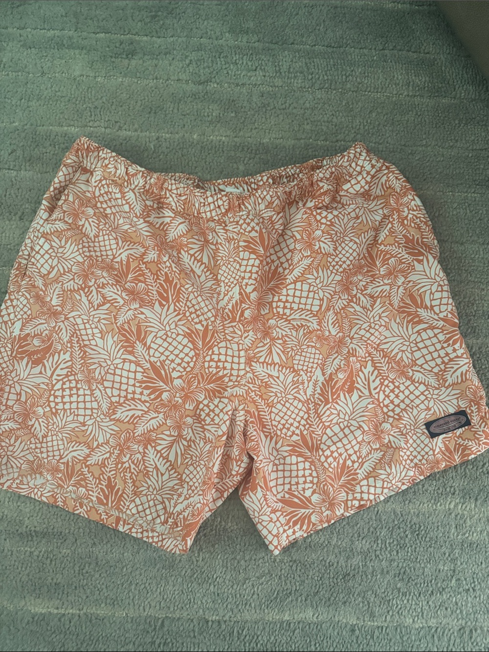 Vineyard Vines Men's Size XL Orange & White Pineapple Print Swim Trunks